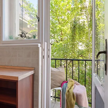 Sunny Art Flat W Balcony Heart Of District Vii * Budapešť
